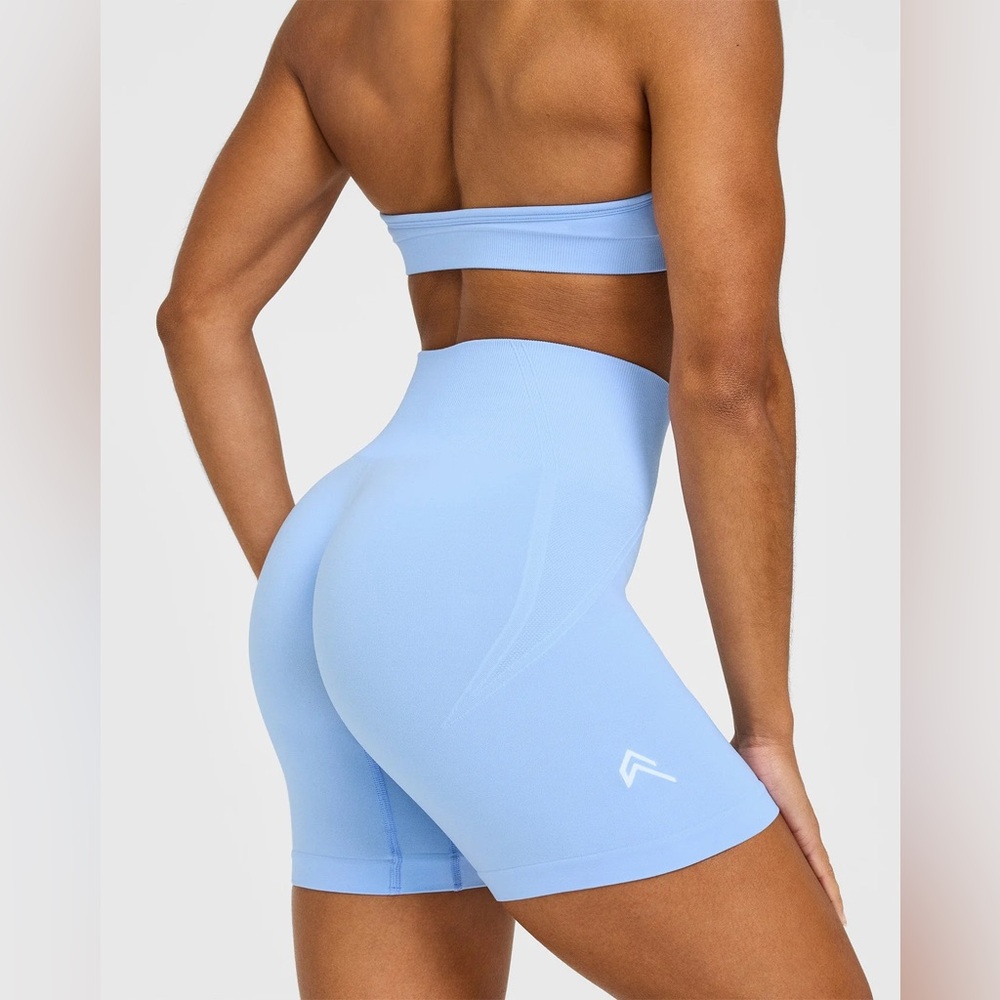 Oner Active Effortless Seamless Shorts | Powdered Blue - M